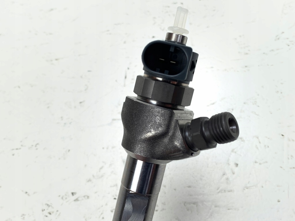 Audi VW Seat Skoda 2.0TDI Wtryskiwacz 04L130277AC — zdjęcie 4