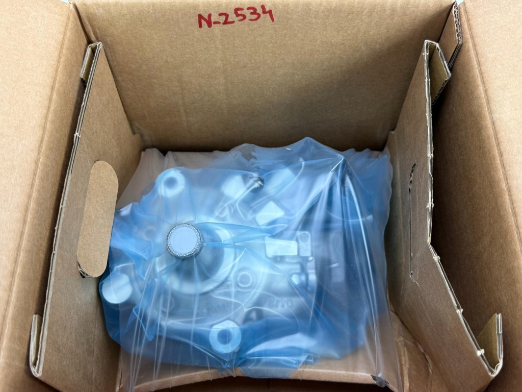 Bmw F39 G01 G30 Pompa Wysokiego Ciśnienia Wtryskowa BOSCH OE 8579228 NOWA — zdjęcie 2