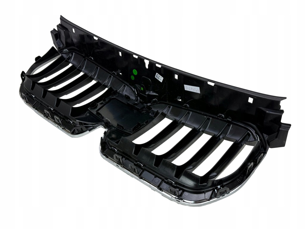 BMW X1 U11 Atrapa Grill Nerki Chłodnicy OE 9880301 185178-11 — zdjęcie 5