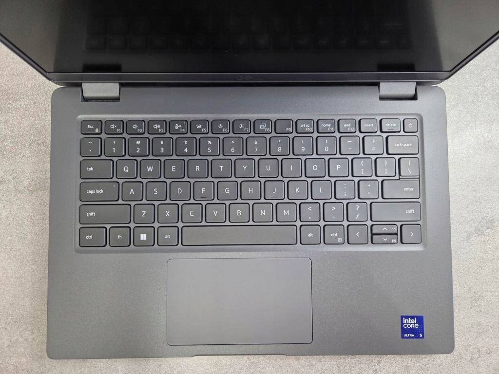 Laptop Dell Latitude 14 3450 Ultra 5 125U 16GB 256SSD FHD IPS 14" 11Prof