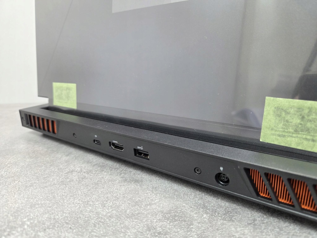 Laptop Dell Gaming G15 5535 Ryzen 5 7640HS 16GB 512 Win11 RTX 3050 120Hz