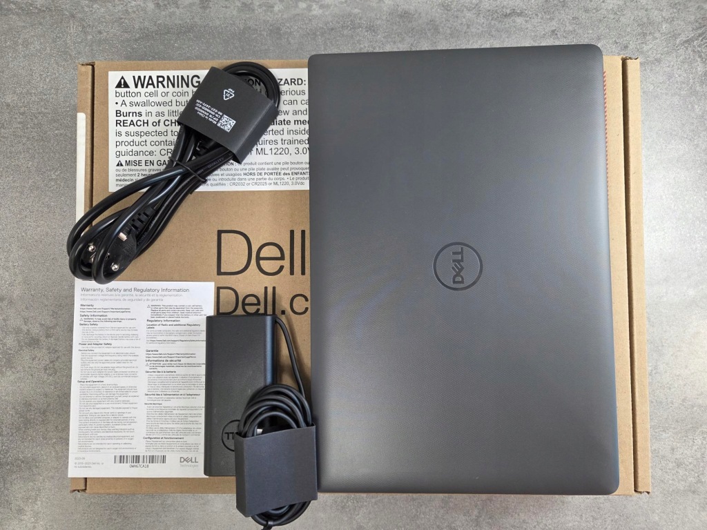 Laptop Dell Latitude 14 3450 Ultra 5 125U 16GB 256SSD FHD IPS 14" 11Prof