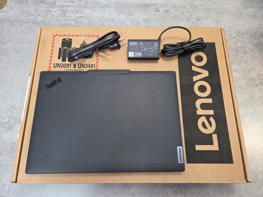 Lenovo ThinkPad T14s Gen 6 Ultra 7 258V 32GB 1TB 14'' IPS 500 nitów 11Prof