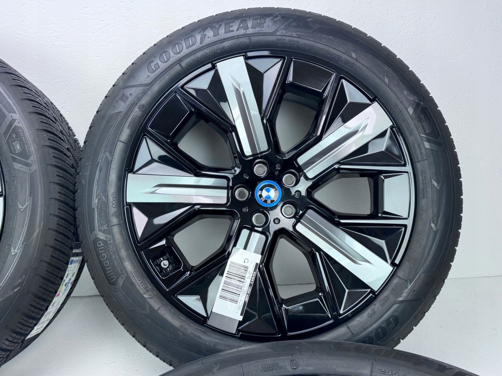 Bmw IX i20 Felgi Koła Zimowe 1011 Goodyear Ultra Grip Performance 255/50R21 — zdjęcie 6