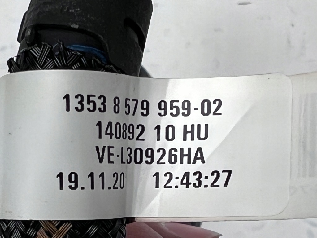 Bmw X5 G05 Przewód paliwowy 8579959 Nowy Oryginał — zdjęcie 4