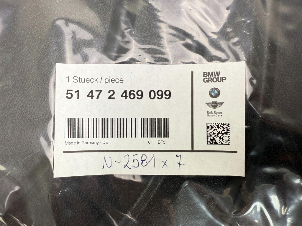 BMW 1 F40 F70 mata bagażnika nowa OE 51472469099 — zdjęcie 5