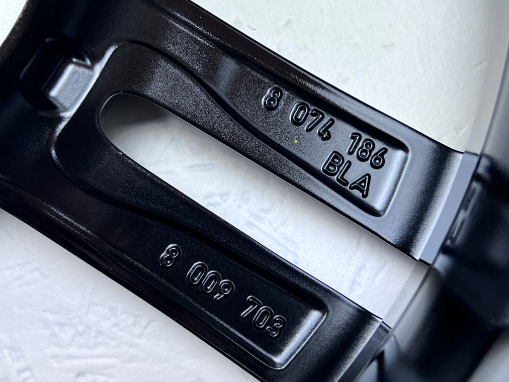 Bmw F20 F21 F22 M-pakiet Felga 8x18 8074186 Nowa — zdjęcie 6