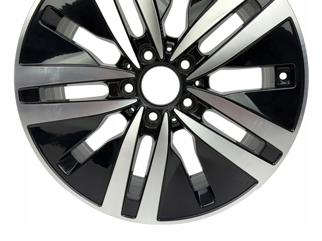Mercedes A-Klasa W177 Felga 6,5J x 17" A17740102 — zdjęcie 2