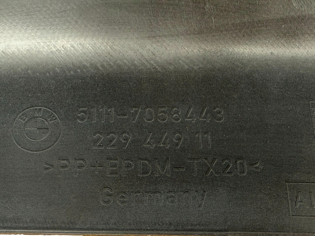 Bmw 3 E90 E91 Zderzak Przedni Przód Pdc OE 51117058443 7058443 — zdjęcie 6