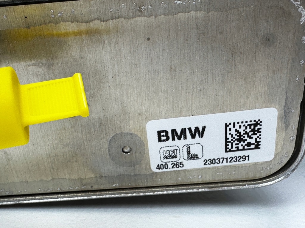 BMW B57D Podstawa Filtra Oleju Chłodniczka 8586674 Nowa Oryginał — zdjęcie 5