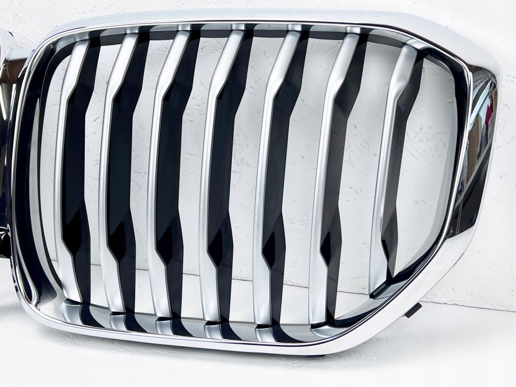 BMW X5 G05 X5L G18 Grill Atrapa Osłona Chłodnicy Kamera OE 7454887 — zdjęcie 3