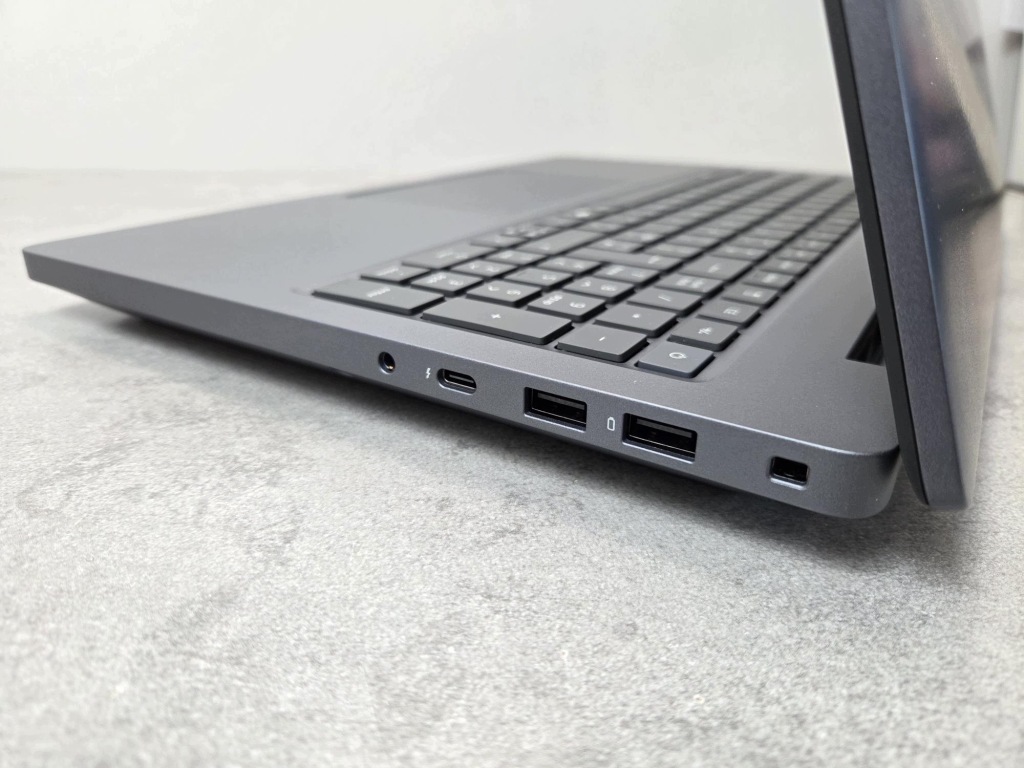 Dell Pro Max 16 Plus MB16250 Ultra 7-265HX 64GB 2TB RTX PRO 3000 120hZ 3YR