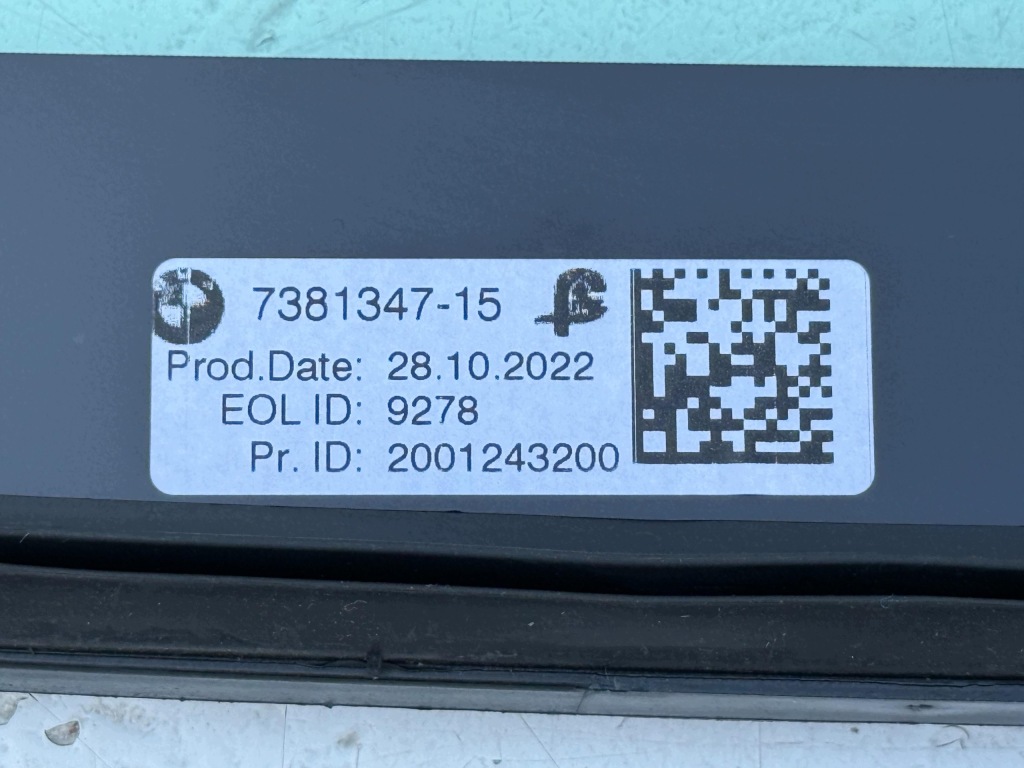 BMW F90 G30 Szyba Tylna Lewa Trójkąt ESG AGC AUTOMOTIVE Nowa OE 7381347 — zdjęcie 5