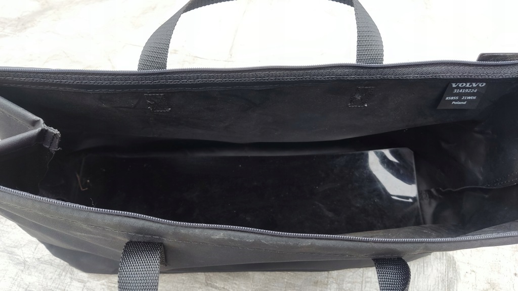 Order an Volvo xc90 xc60 ii - bag on wire pipe charging Order an Volvo xc90 xc60 ii - bag on wire pipe charging