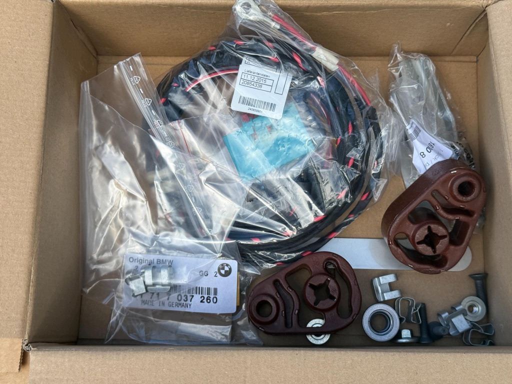 BMW 3 F30 4 F32 Wydech Tłumik Końcowy Diesel Nowy M Performance OE 2407193 — zdjęcie 11