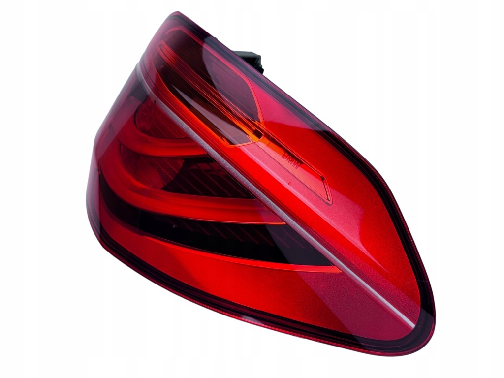 Bmw2 F46 Lci Lift Lampa Tył Tylna w błotnik Prawa 7491348 Oryginał Nowa — zdjęcie 4
