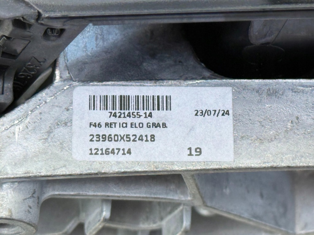 BMW 2 F46 F46 Lci Ramię Stelaż Lusterko Nowe OE 7421455 — zdjęcie 7