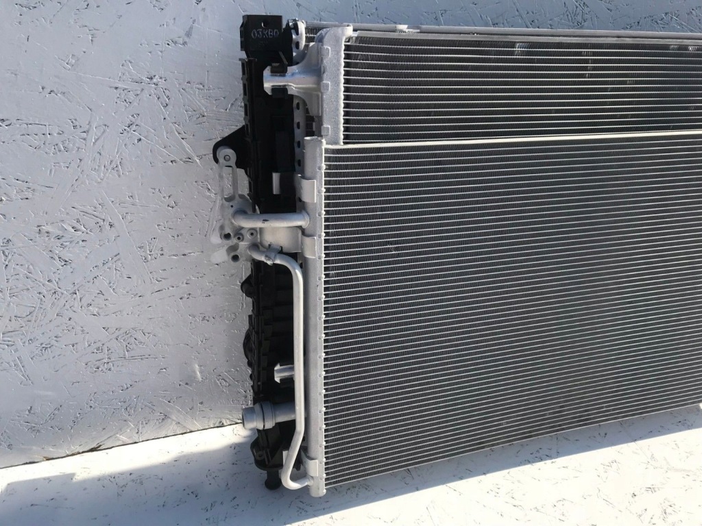 Land Rover Range Rover Evoque Lift Chłodnica Chłodnice Komplet Nowe — zdjęcie 2