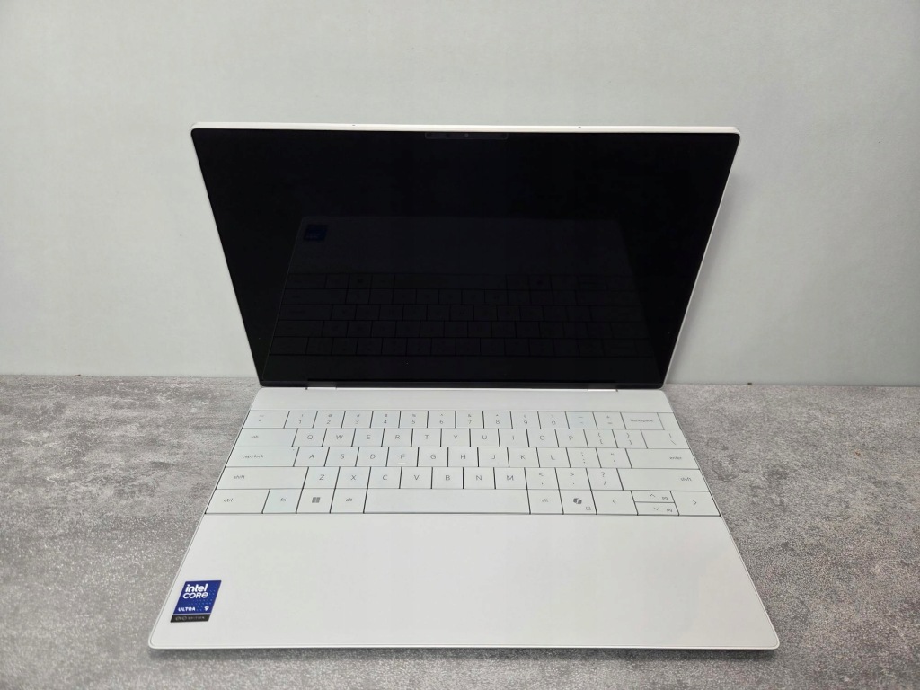 Laptop Dell XPS 13 9350 13,4 " Ultra 9 288V 32GB 1TB SSD QHD+ Win11 Dotyk