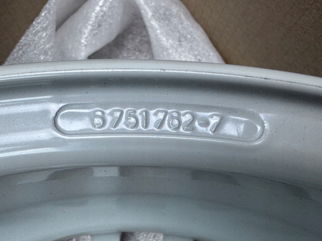 Bmw 5 E39 Felga Aluminiowa 7Jx16 ET20 6751762 Nowa Oryginał — zdjęcie 4