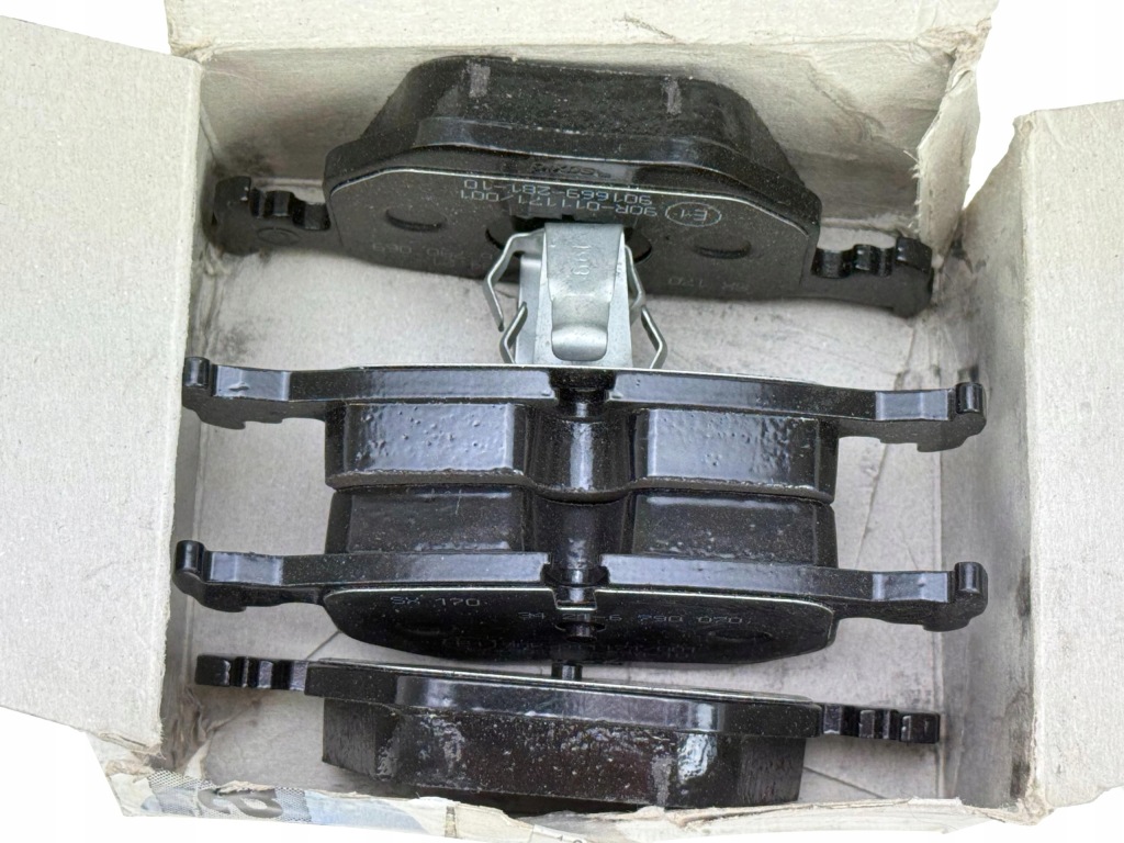 BMW 3 E46 Klocki Hamulcowe Tylnie Tył Nowe OE 6790071 6761240 — zdjęcie 6