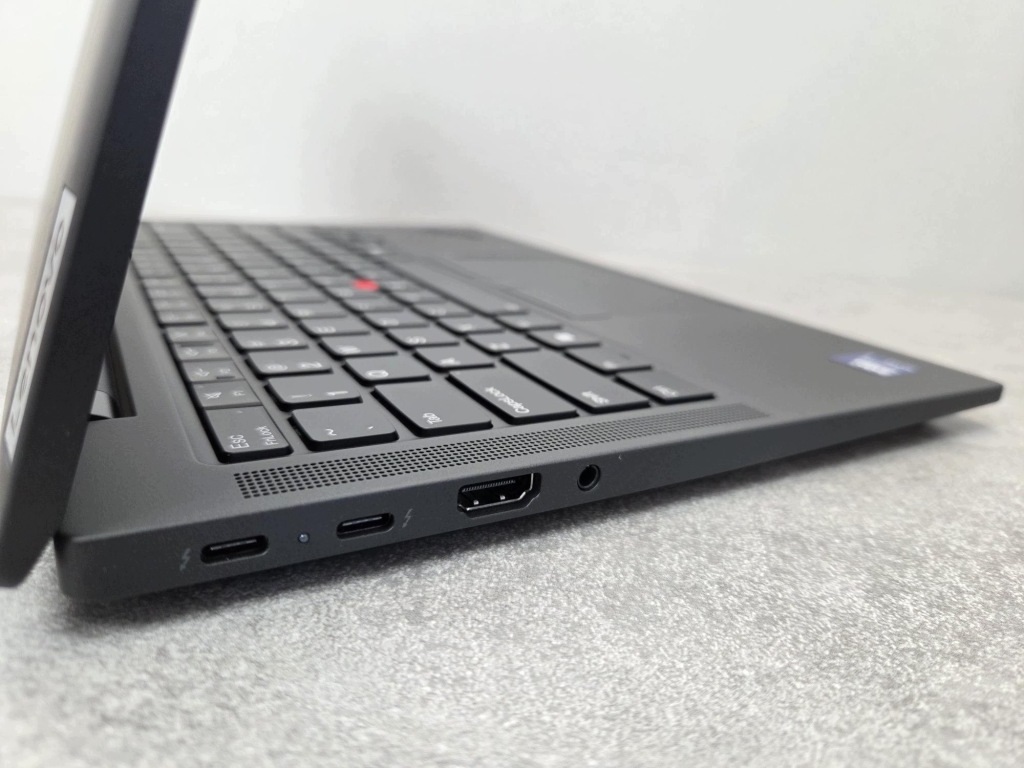 Lenovo ThinkPad T14s Gen 6 Ultra 7 258V 32GB 1TB 14'' IPS 500 nitów 11Prof
