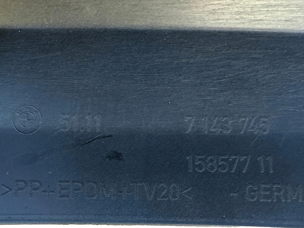 Bmw 3 E90 E91 Lci 08- Zderzak Przedni Przód Pdc OE 51117143745 7143745 — zdjęcie 6