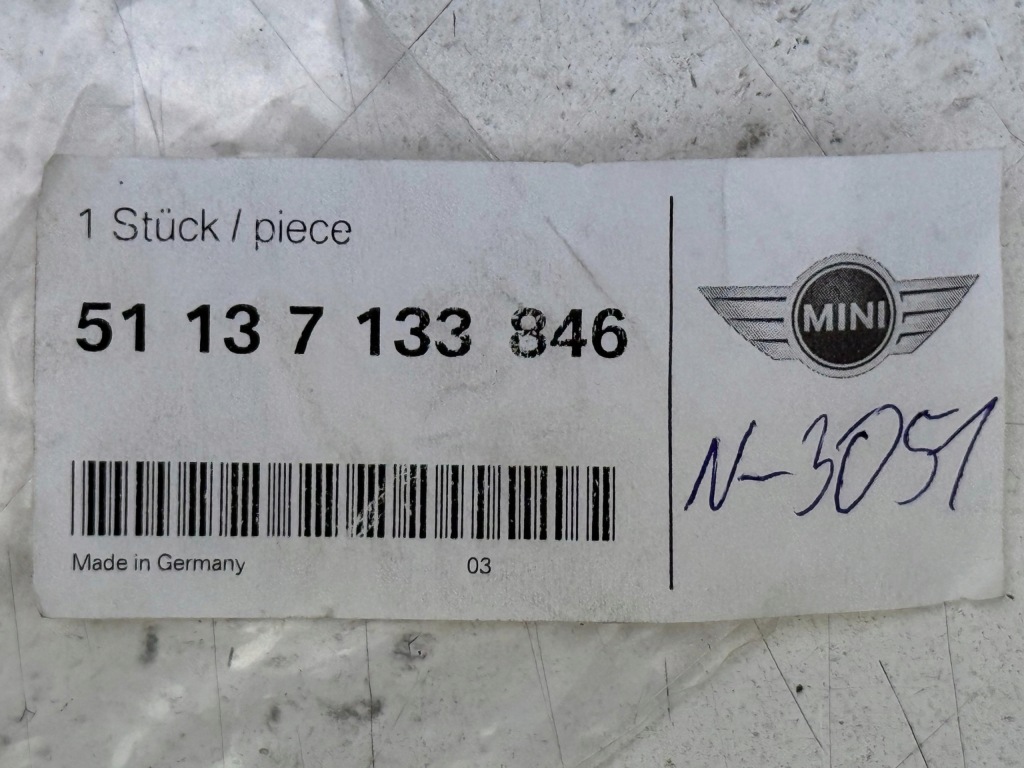 MINI Cooper R50 R52 Grill Atrapa Chłodnicy Kratka Przód Nowa OE 7133846 — zdjęcie 5