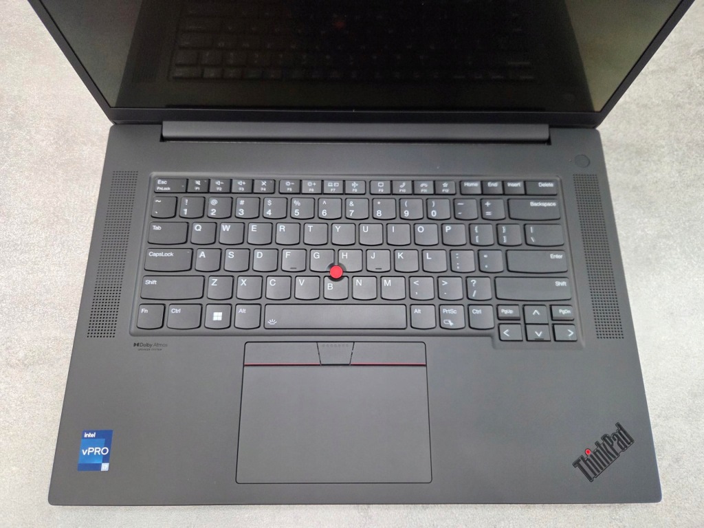 Lenovo ThinkPad P1 Gen 6 i7-13700H 64GB 1TB OLED 3840x2400 RTX 4080 11Prof
