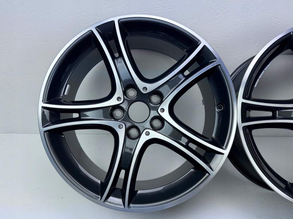 Bmw F45 F46 Felgi Komplet Felg 8jx18 ET57 6855092 Nowe — zdjęcie 5