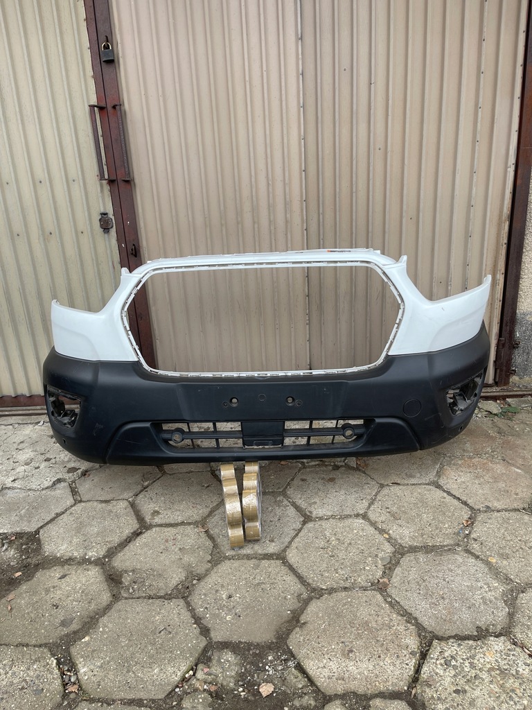 Lower Grille - with DRL | Ford Transit Mk8 Lower Grille - with DRL | Ford Transit Mk8