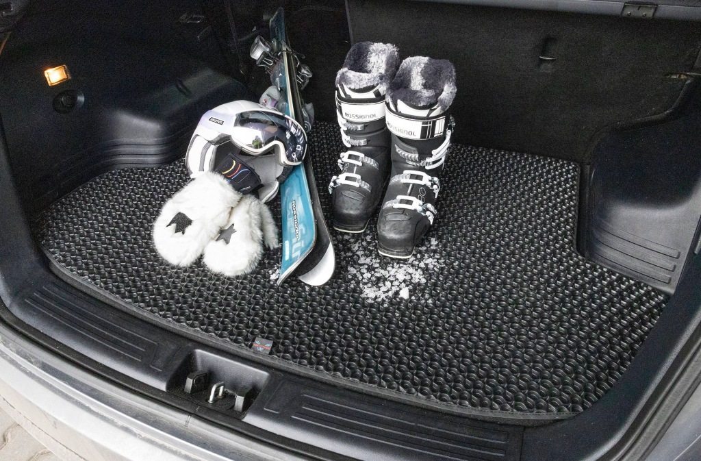 Zdjęcie okazji: Ford Tourneo Custom II Van L2 2024- Mata bagażnika Eva