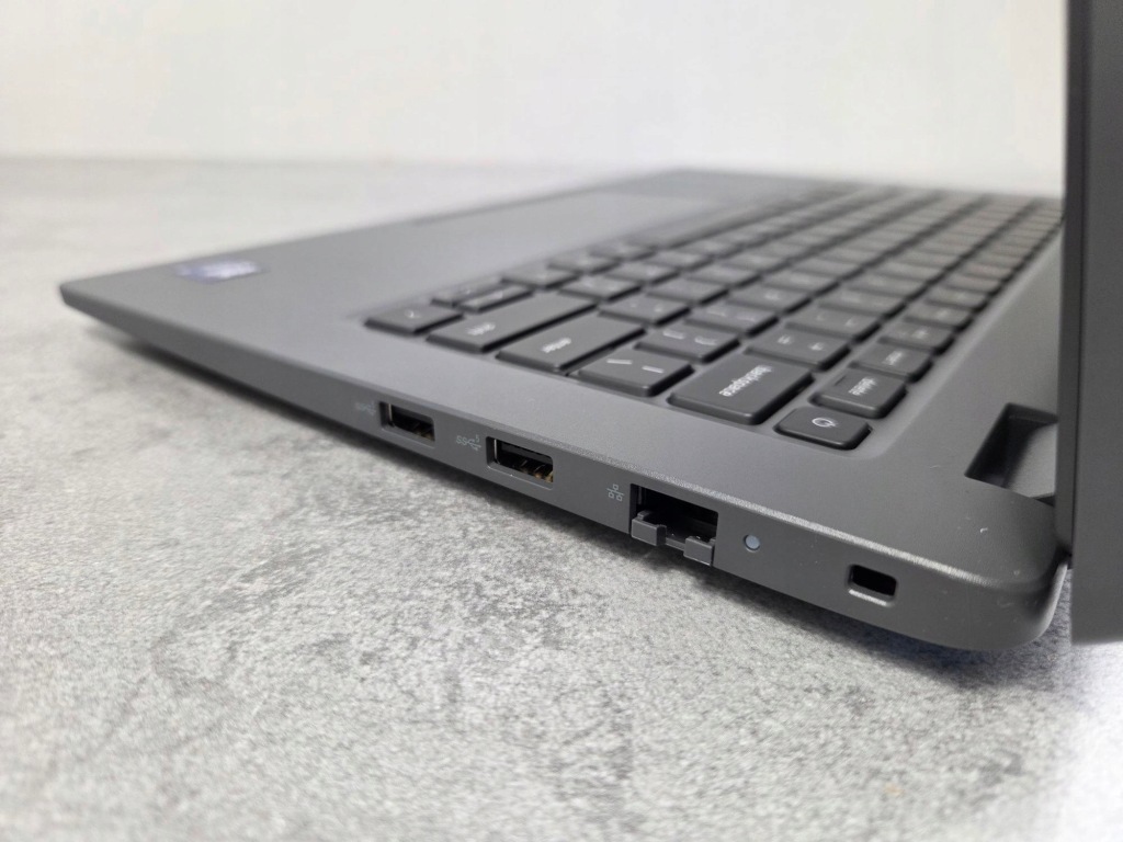Laptop Dell Latitude 14 3450 Ultra 5 125U 16GB 256SSD FHD IPS 14" 11Prof