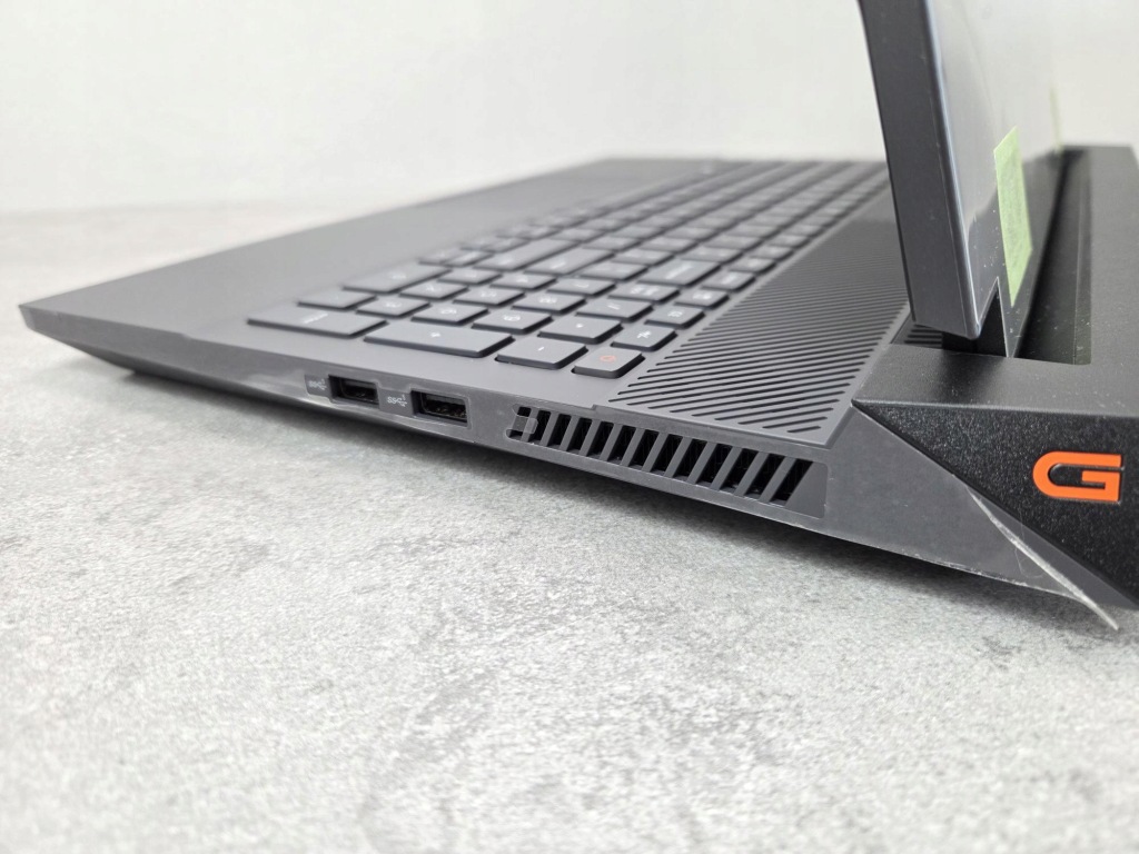 Laptop Dell Gaming G15 5535 Ryzen 5 7640HS 16GB 512 Win11 RTX 3050 120Hz