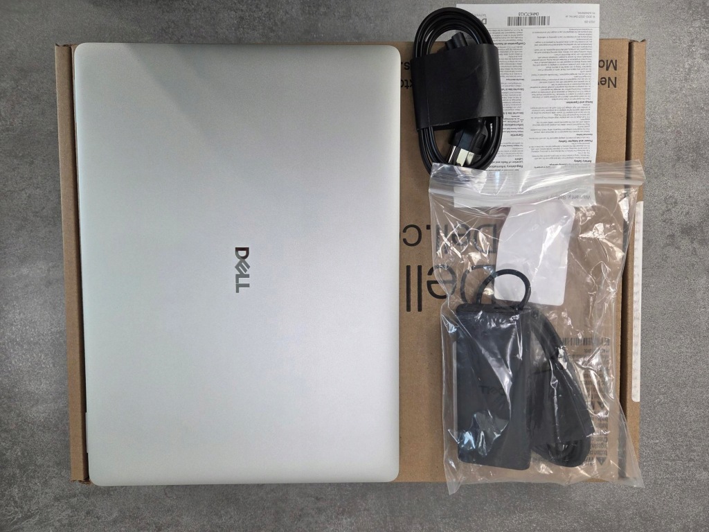 Dell Pro 14 PC14250 Ultra 5-235U 16GB 256SSD FHD+ DOTYK 11Prof