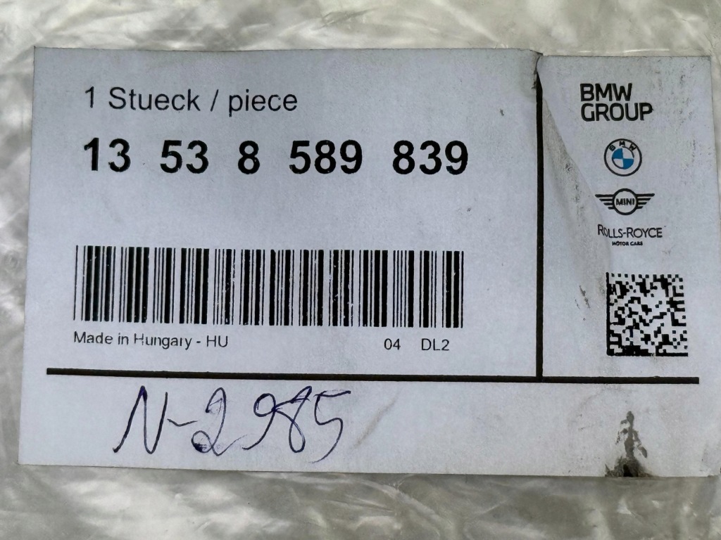 BMW G05 G06 G07 3.0 B57 Przewód Paliwowy Komory Silnika Nowy OE 8589839 — zdjęcie 9