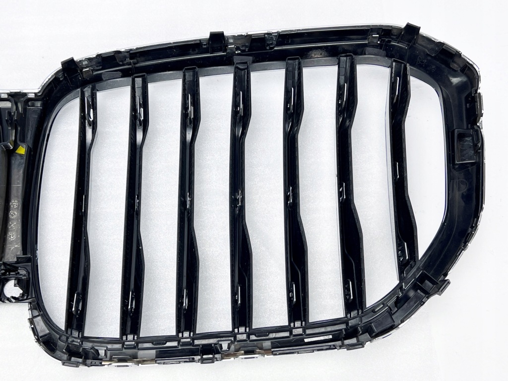 BMW X5 G05 X5L G18 Grill Atrapa Osłona Chłodnicy Kamera OE 7454887 — zdjęcie 6