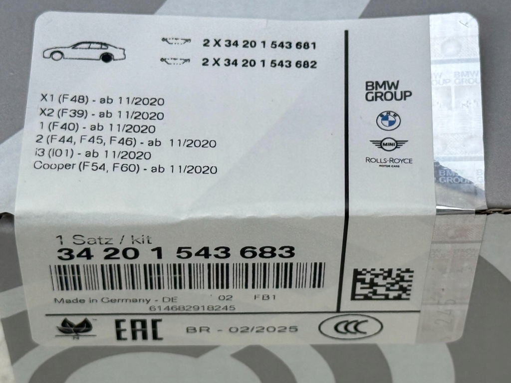BMW F40 F48 MINI F60 Klocki Hamulcowe Tylne z Czujnikiem Nowe OE 8843651 — zdjęcie 6