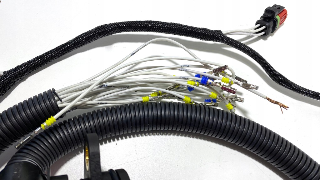 Order an Cable harness engine injectors volvo renault