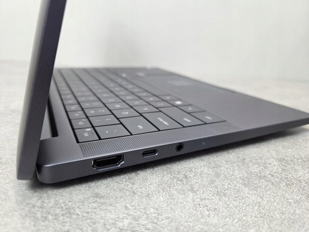 Dell Pro 13 Premium Ultra 5 236V 16GB 512 SSD FHD+ Win11Pro PA13250