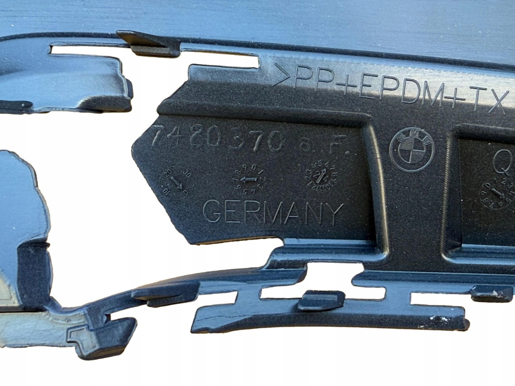 Bmw 2 F45 F46 Lci 18- Zderzak Przedni Przód OE 7480370 — zdjęcie 6