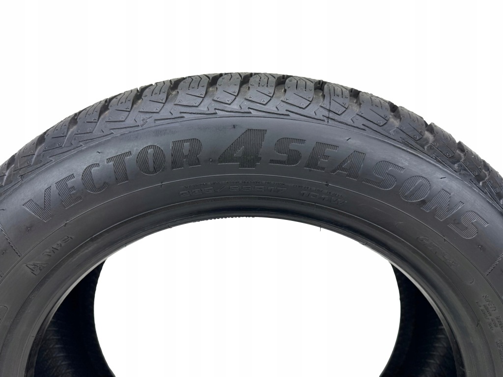 2x Goodyear Vector4Seasons Opony Całoroczne 225/55R17 101W XL Nowe — zdjęcie 5