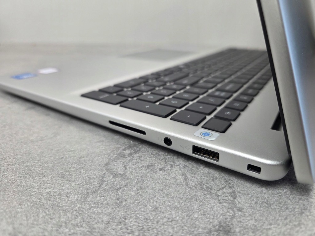Laptop DELL 16 DC16251 Core 7 150U 16GB 1TB PCIe 16" FHD+ Win11 Aluminium