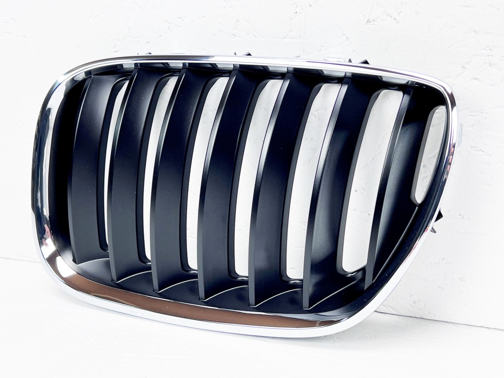 BMW X5 E53 Grill Nerka Lewa Nowa Oryginał 7113733 — zdjęcie 3