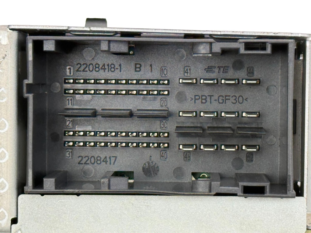 Fiat 500 Radio Samochodowe Oryginalne OE 07356608300 — zdjęcie 5
