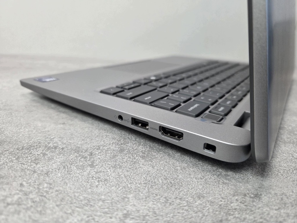 Laptop Dell Precision 3490 Ultra 7 165H 32GB 1TB FHD IPS RTX 500 11Prof