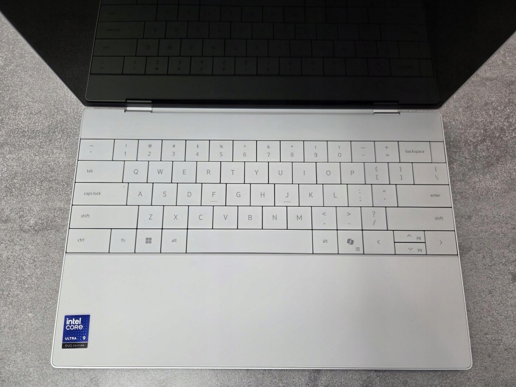 Laptop Dell XPS 13 9350 13,4 " Ultra 9 288V 32GB 1TB SSD QHD+ Win11 Dotyk