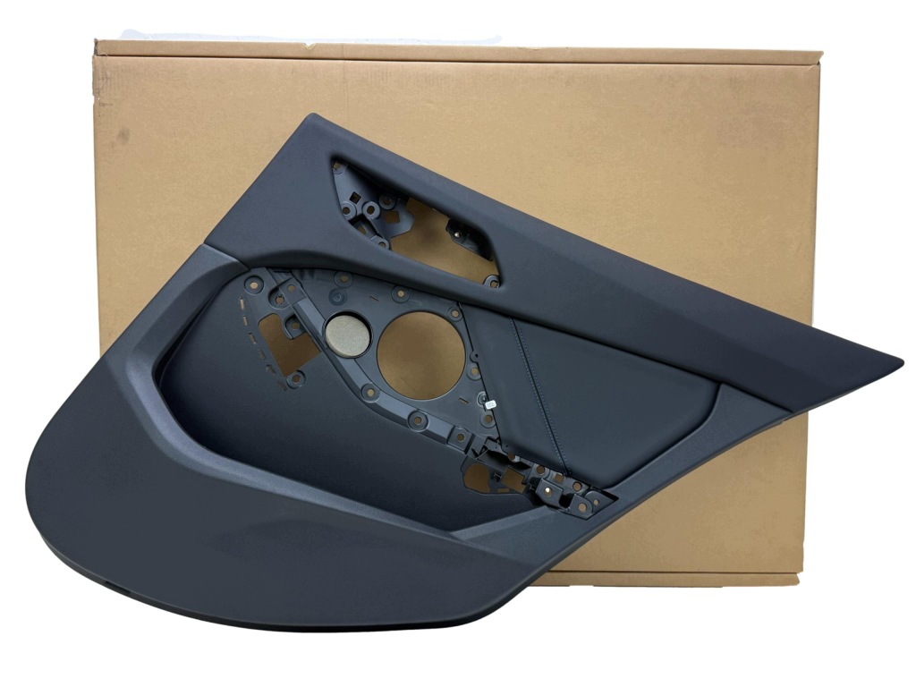 BMW 1 F70 Tapicerka Drzwi Tylna Prawa OE 51425B5C282 — OE 51425B5C282 5B5C282
