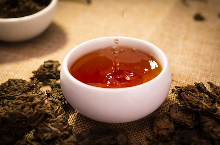Чай пуэр. Чайная церемония пуэр. Чай пуэр красный. Чай пуэр фото.