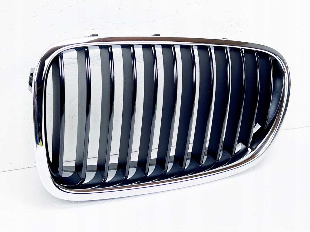BMW 5 F10 Grill Lewa Nerka Atrapa Osłona Chłodnicy Nowa OE 7200727 — zdjęcie 2